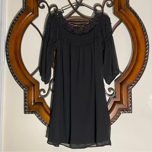 Heart Soul Black Dress - Picture 2 of 10